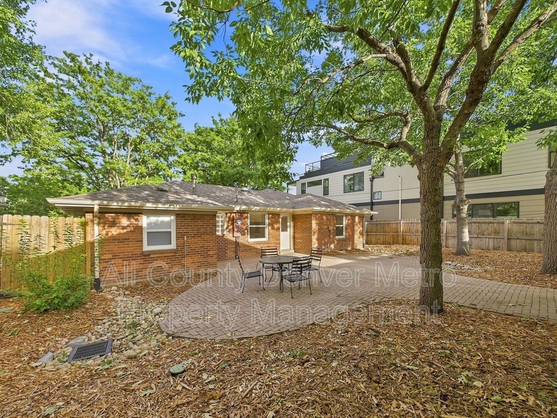 Main Rental Photo 20