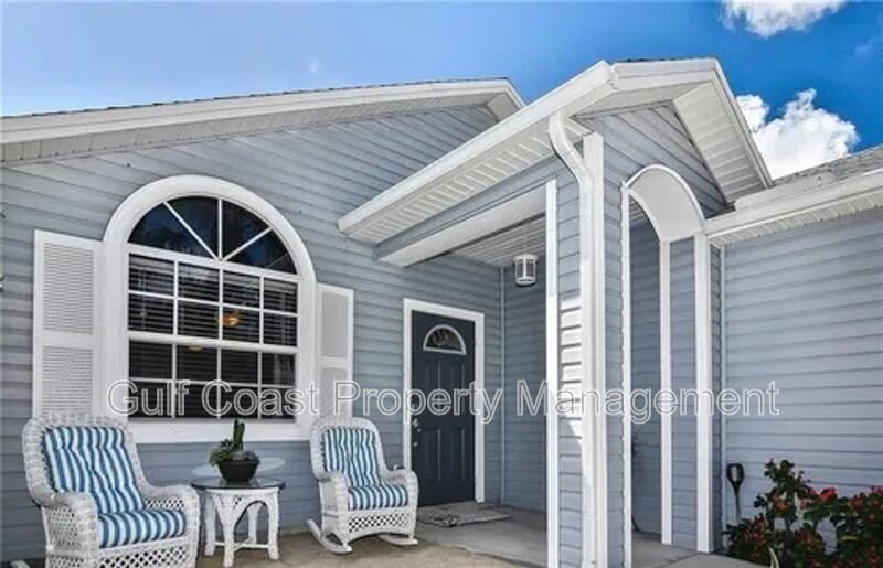 Bonita Springs House: 11652 PAWLEY AVE