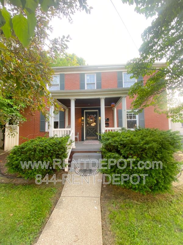Evansville House: 629 S Harlan Ave