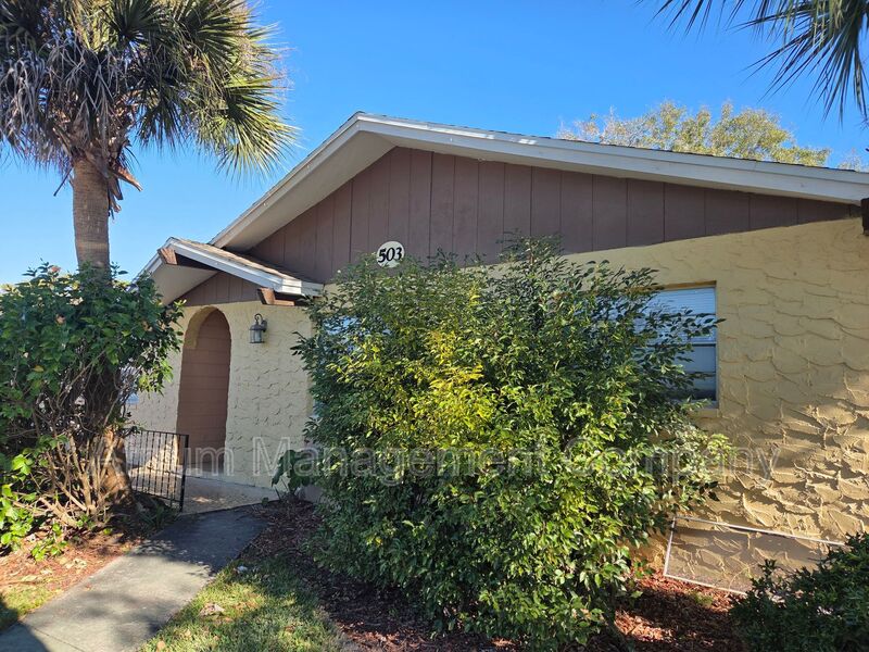 Lakeland House: 503 Duchess Ct