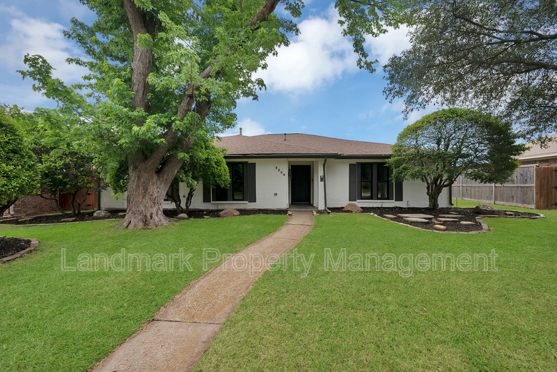Plano House: 3220 Steven Drive