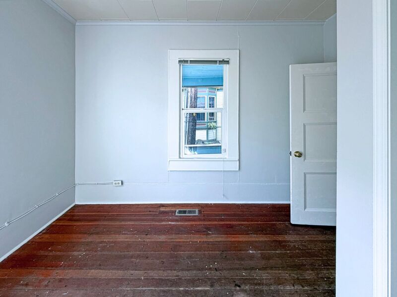 Photo 14 of rental home at 1273 Patterson Alley, Unit A