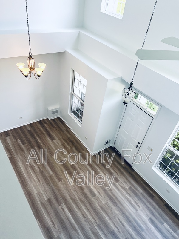 Main Rental Photo 9