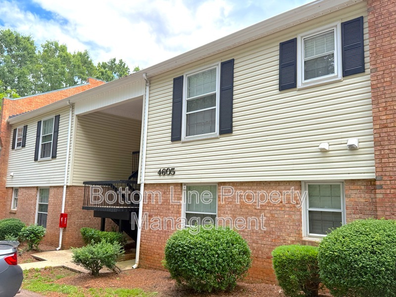 Charlotte Condo: 4605 Coronado Dr