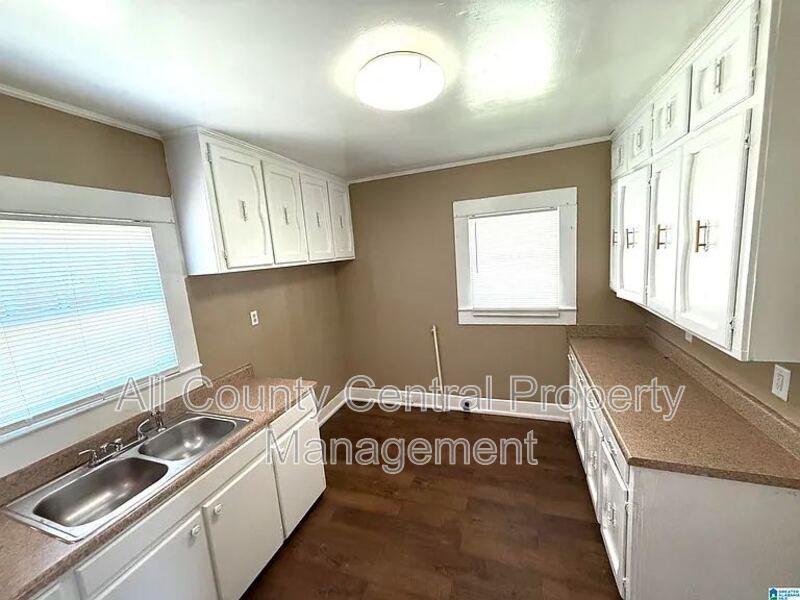 Main Rental Photo 4
