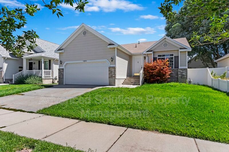 Request a Viewing for 11693 S Clintwood Drive Tenant Turner