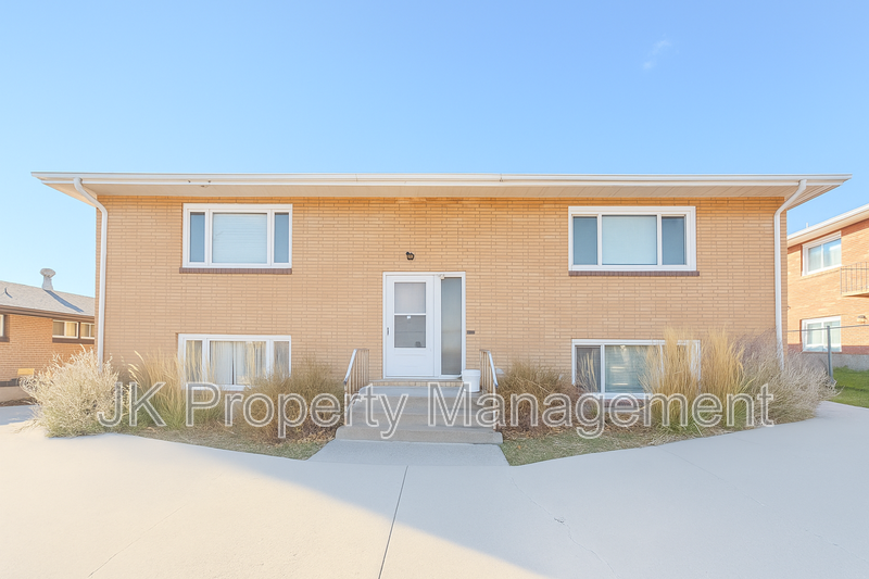 Great Falls Condo: 2100 4th St NE