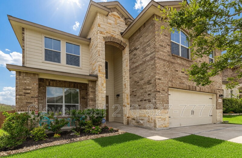 Cibolo House: 740 Smooth Wine