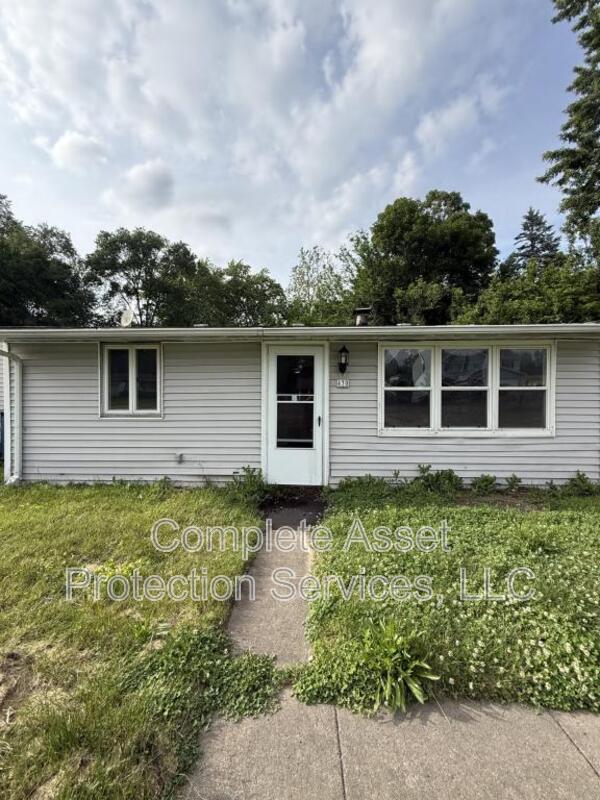 Porter House: 430 Woodlawn Avenue