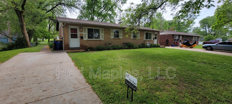 St. Ann Condo: 4006 Esseldale Dr