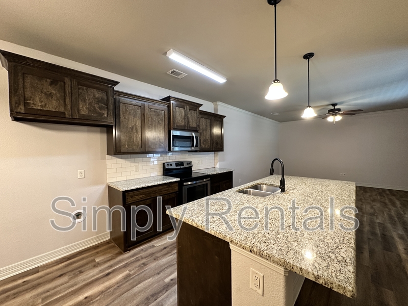 Greenville Condo: Baylor 501 - 1