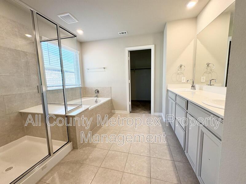Main Rental Photo 6