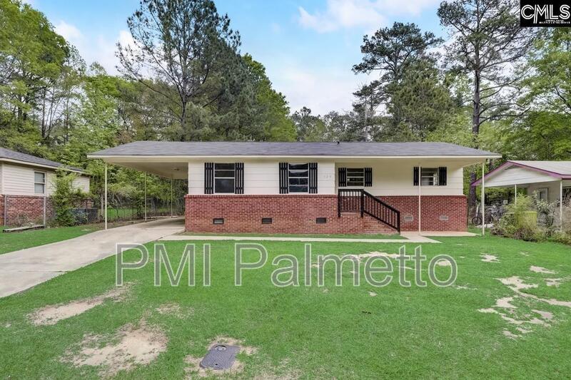 Columbia House: 329 Saddlefield Rd