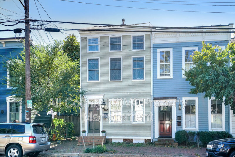 Alexandria Condo: 1224 Prince St