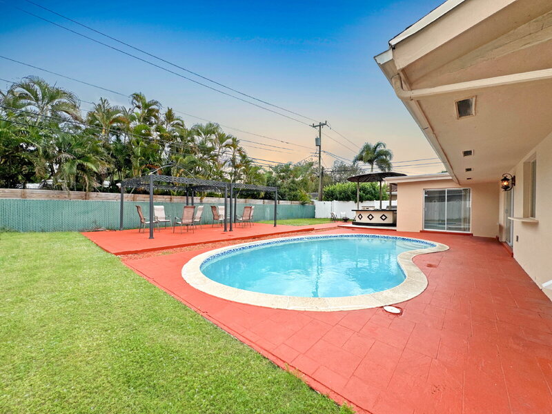 Fort Lauderdale House: 6210 Northeast 21st Road