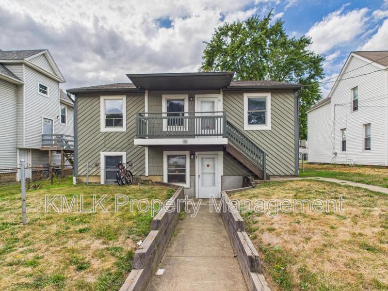 Akron Condo: 456 Allyn St