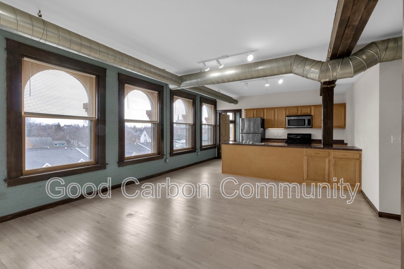 Buffalo Condo: 346 Connecticut St