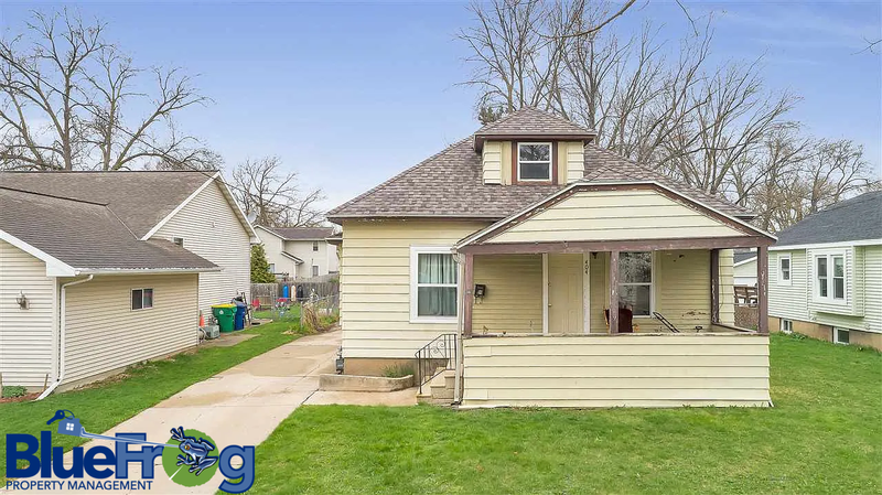 Green Bay House: 404 13th Avenue