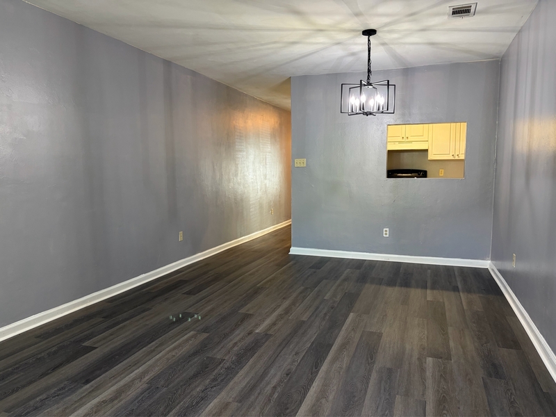Tallahassee Townhome: 902 Tomahawk Ct.
