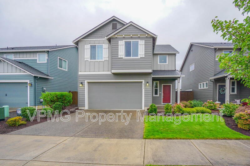 Ridgefield House: 8714 North 3rd Way