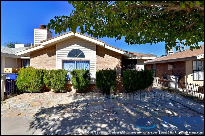 El Paso House: 6023 Bridalveil Drive