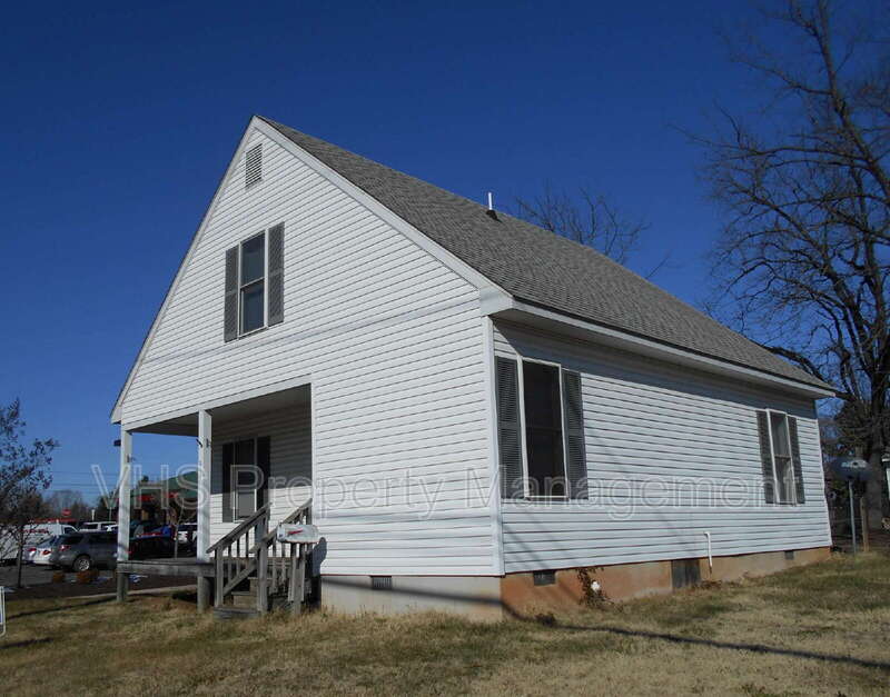 Culpeper House: 510 Sperryville Pike