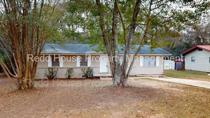 Enterprise House: 215 Meadowbrook Drive