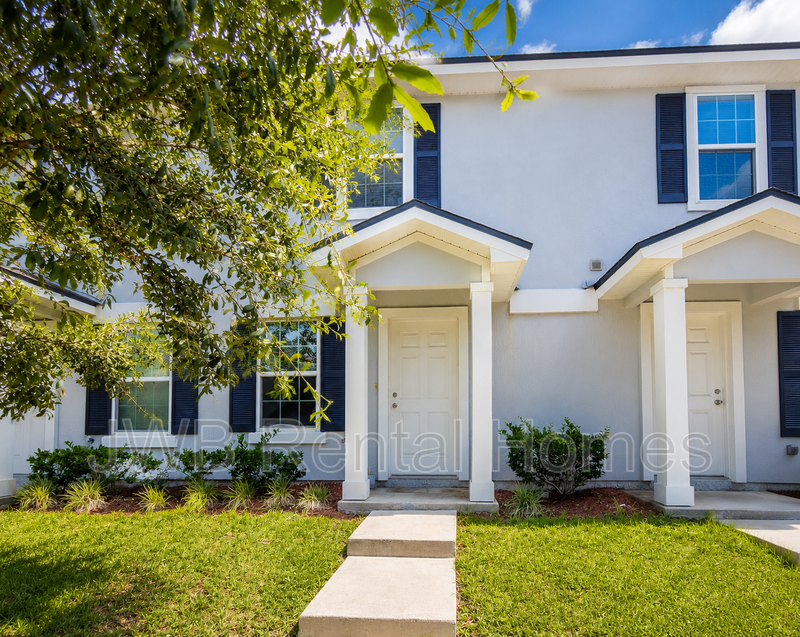 Jacksonville Townhome: 8474 McGirts Village Ln