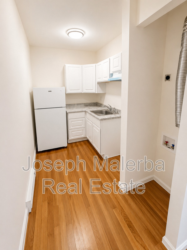 Norwich Condo: 34 Merchants Ave