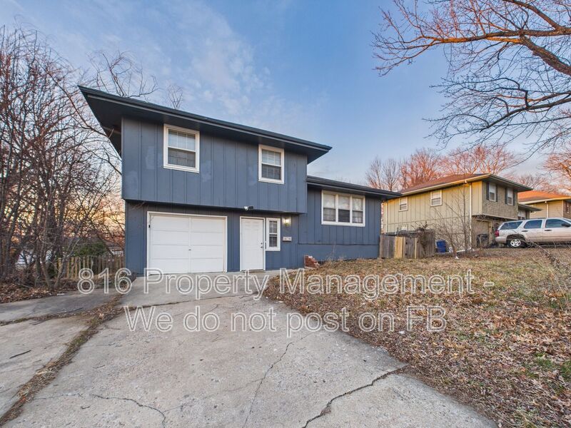 Grandview House: 6304 E 150th Ter