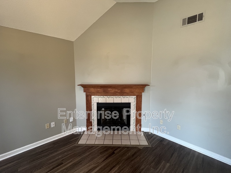 Photo 4 of 1744 Camille Way