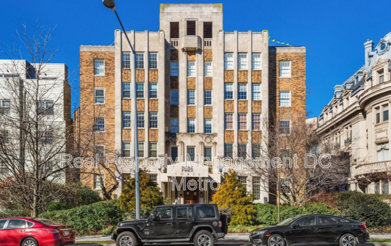 Washington Condo: 2440 16TH ST NW.