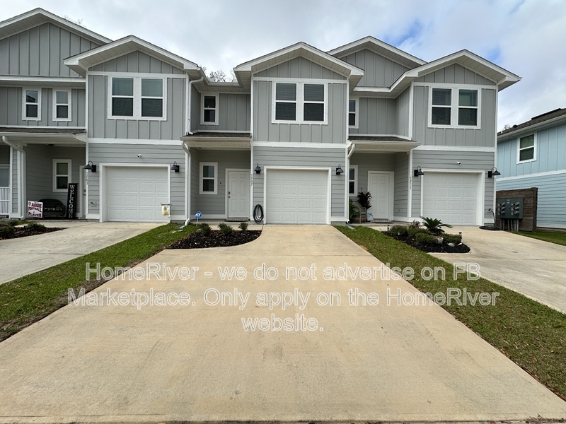 Pensacola House: 1507 Iroquois Ct
