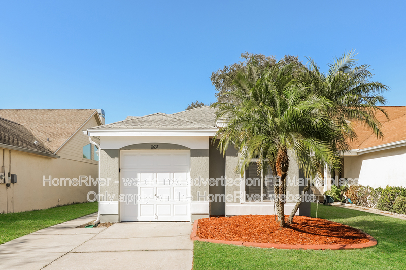 TAMPA House: 11637 SUNSHINE POND RD