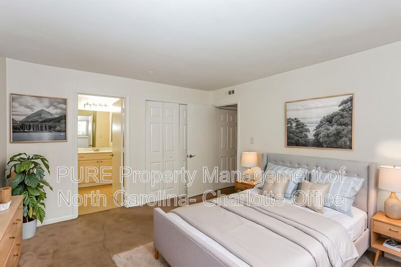 Charlotte Condo: 1832 J Julian Ln