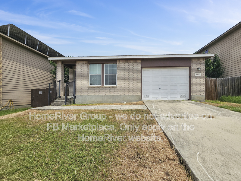 San Antonio House: 6315 Fence Xing