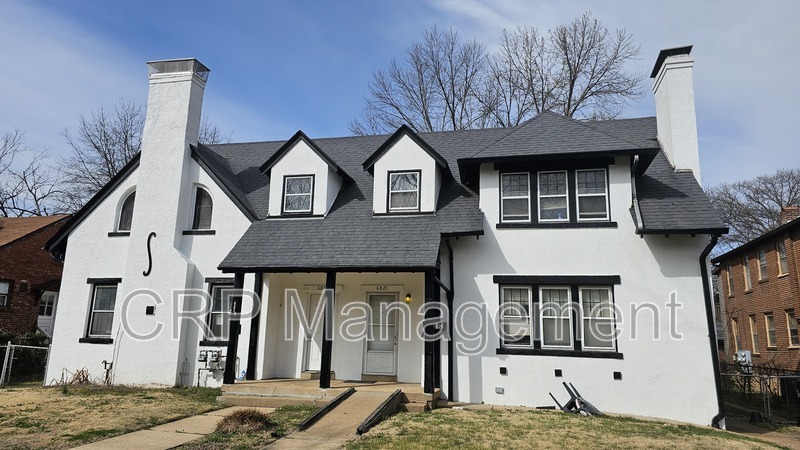 St. Louis Condo: 6827 Melrose