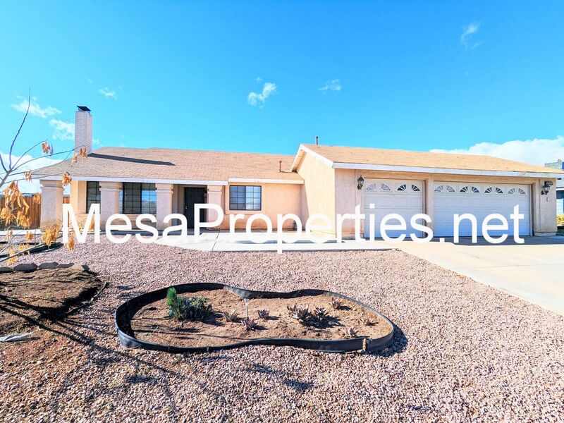 Victorville House: 14145 Heritage Ct.