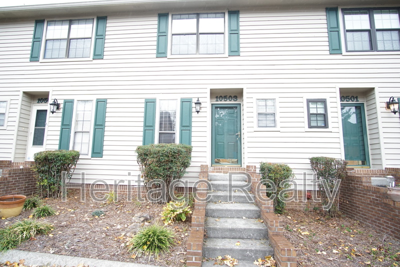 Knoxville House: 10503 Haleyford Lane