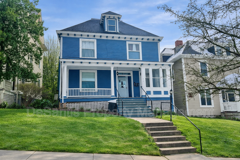 Washington Condo: 514 East Chestnut