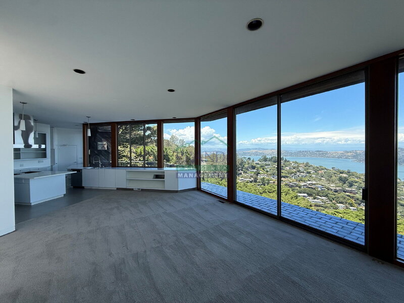 Sausalito House: 509 Cloud View Trl