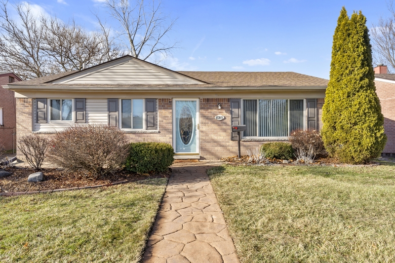 Westland House: 8315 Flamingo St.