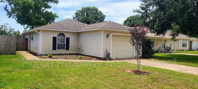 Pensacola House: 2041 Marquesas Ln