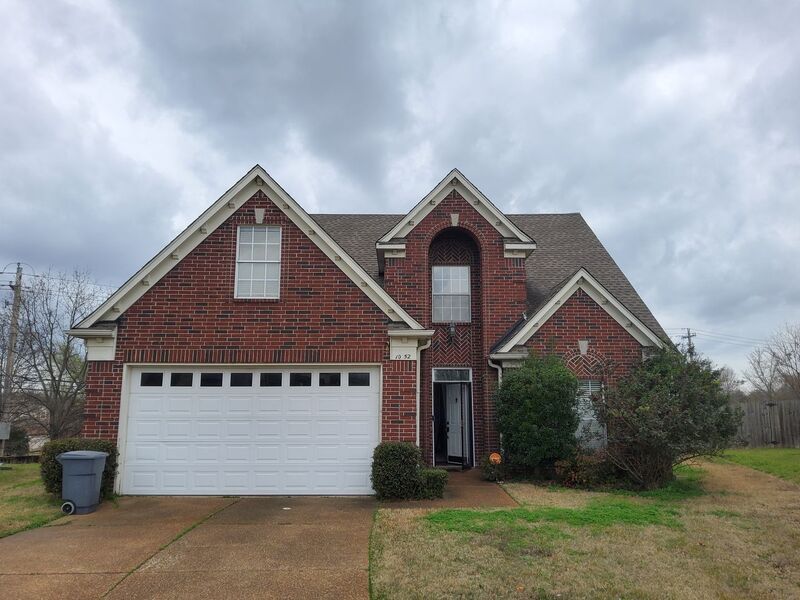 Cordova House: 10052 Lynham Cv