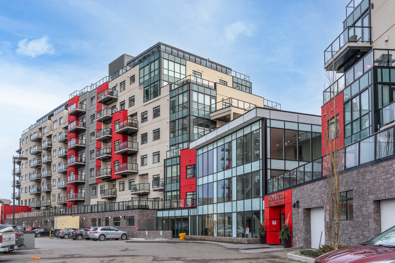 Edmonton House: 804