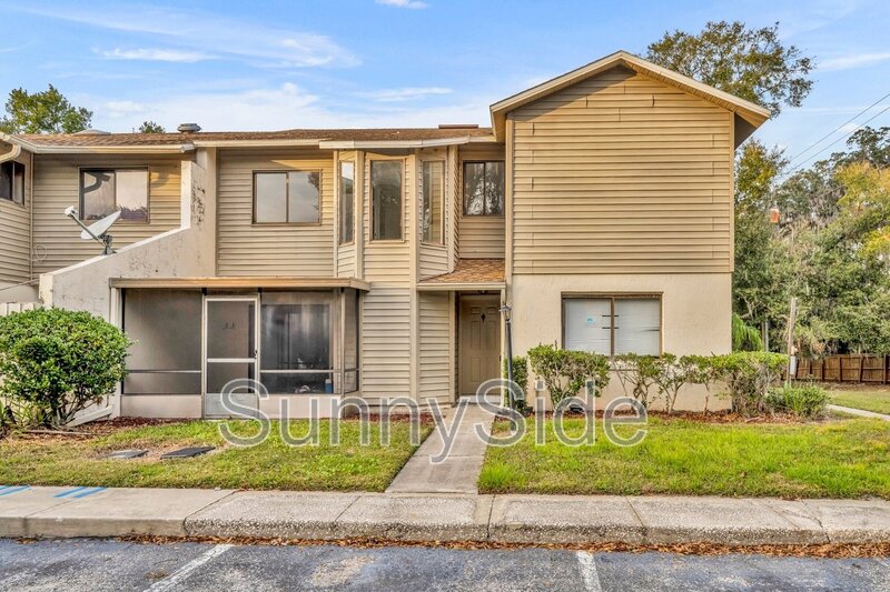 Ocoee Townhome: 631 Olympic Dr