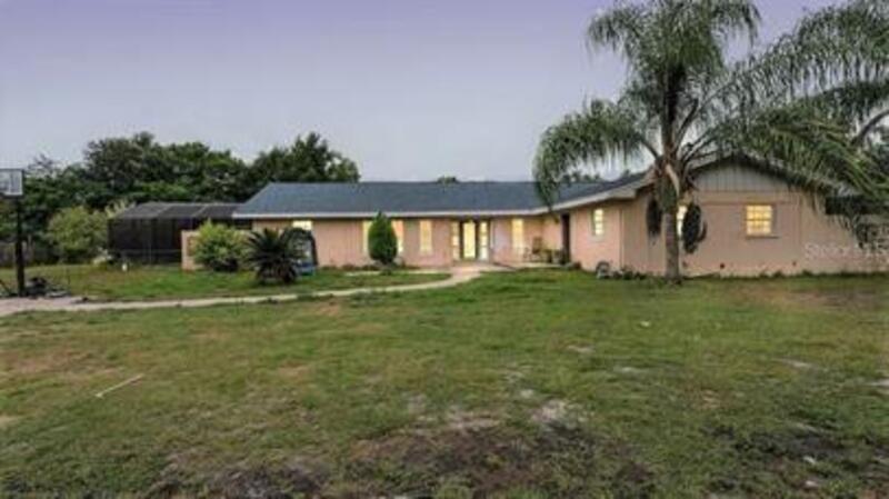 Kissimmee House: 1674 Louis Dr