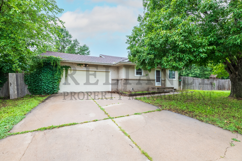 Wichita House: 2013 N. Parkridge Ct.,