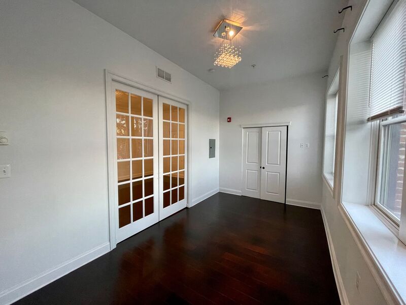 Baltimore Condo: 917 St. Paul St
