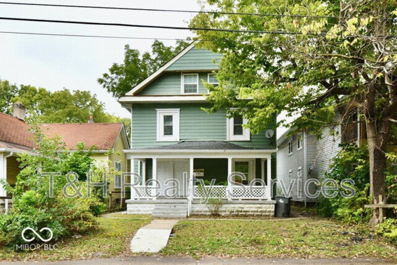 Indianapolis Condo: 4224 East Washington Street